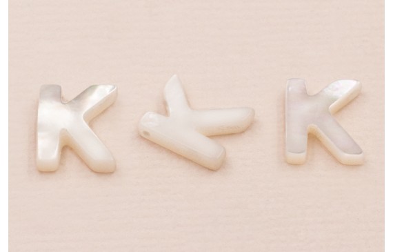 Letra Nacar K 10mm agujero horizontal superior