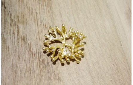 Colgante Flor Coral 23mm Diámetro