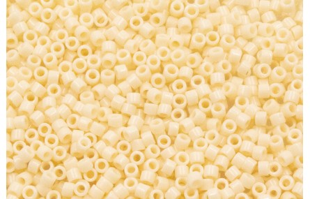bolsa 8 grs Miyuki Delica OPAQUE CREAM DB732