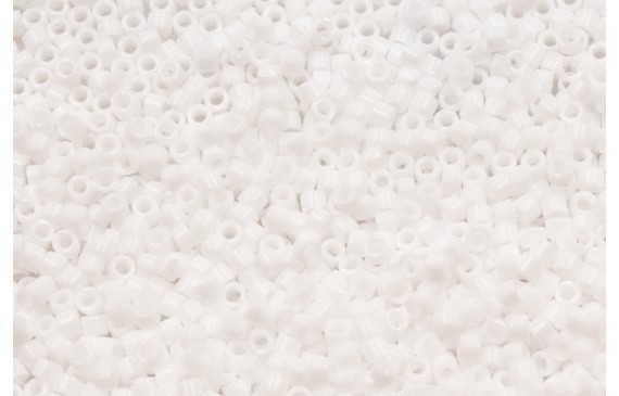 bolsa 8 grs Miyuki Delica OPAQUE CHALK WHITE DB200