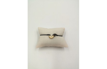 Pulsera macrame negra con medio sol y facetadas