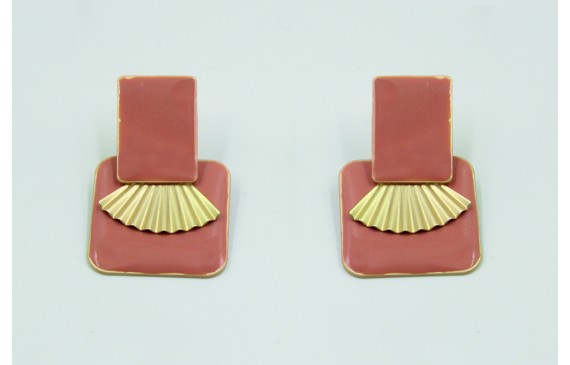 Pendientes rectangulo rosa y triangulo plisado