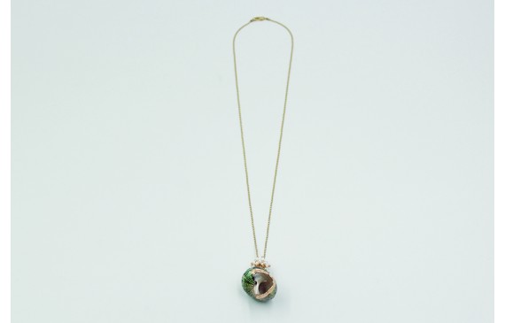 Collar de cadena de bolitas oro mate y colgante de