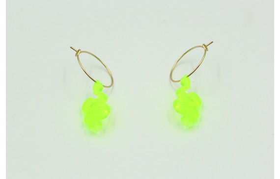 Pendiente de aro 20mm con serpiente de metacrilato