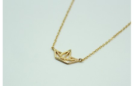 Solitario barco en latón y cadena de eslabón peque