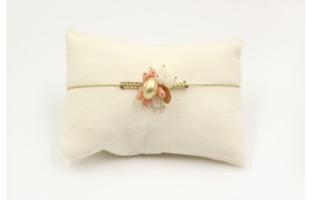 Pulsera hilo macrame dorado con semipreciosas rosa