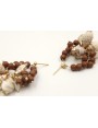 Pendientes aro con bolas de madera, corales blanco