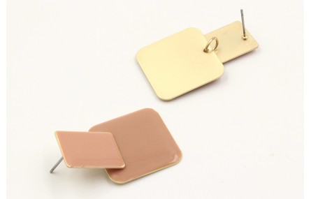 Pendientes esmaltados rosa. Largo 4cm.