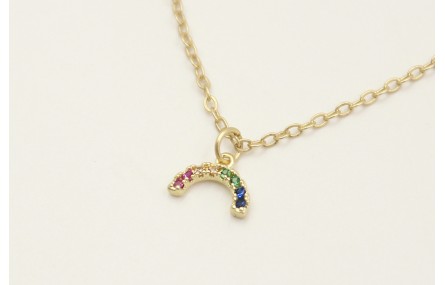 Solitario con semicirculo de microbrillos y cadena