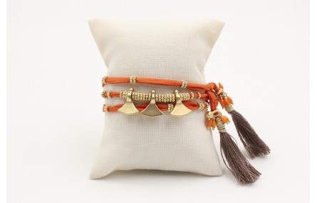 Pulsera de seda natural naranja con rueda estriada