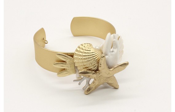 Pulsera rigida ancha con estrella y coral en oro m