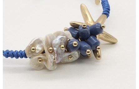 Pulsera nudo serpiente macrame azul con madre-perl