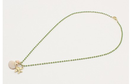 Collar cadena miyuki verde con colgantes pez oro m