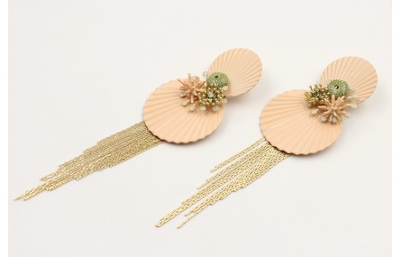 Pendientes discos ondulados salmón con fleco oro m