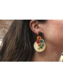 Pendientes perno brillo negro con flores amarilla,