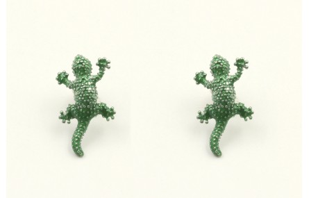 Pendientes lagarto esmaltado verde. Largo 2cm.