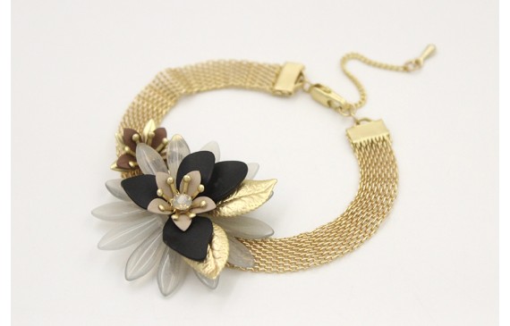 Pulsera de cadena de malla oro mate con centro de 