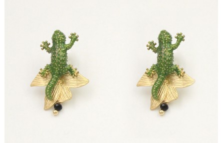 Pendientes perno lagarto esmaltado verde con colga