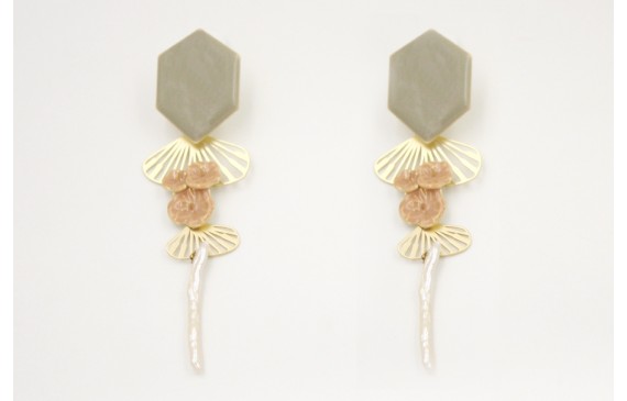 Pendientes perno hexagono visón con colgante alas 