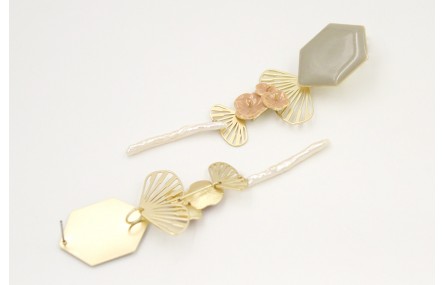 Pendientes perno hexagono visón con colgante alas 