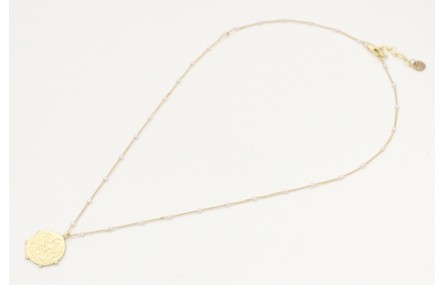 Solitario con cadena de microperlas y colgante cha