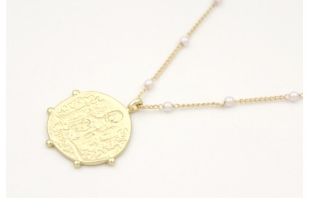 Solitario con cadena de microperlas y colgante cha