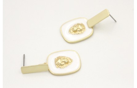 Pendientes perno listón plano oro mate con colgant