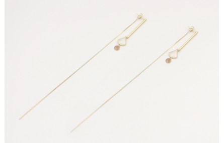 Pendientes perno palo oro mate con gota nacar enga