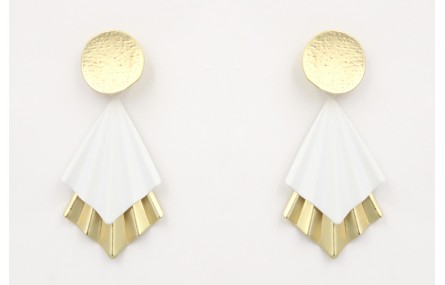 Pendientes perno disco oro mate con colgante trian