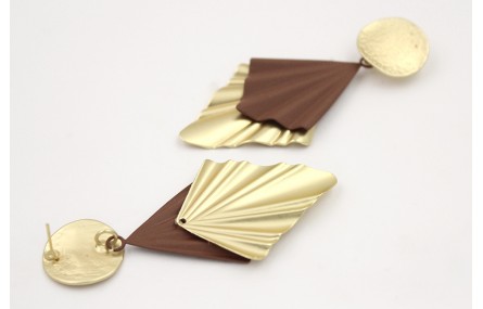 Pendientes perno disco oro mate con colgante trian