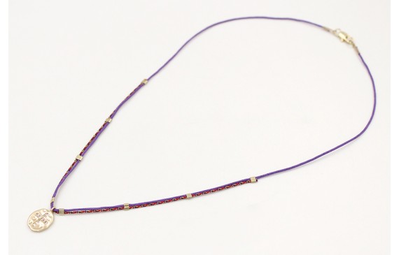 Solitario con hilo macrame morado, mitad micro dri