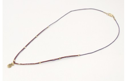 Solitario con hilo macrame amoratado, mitad micro 