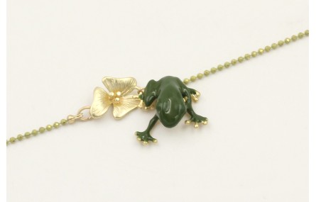 Pulsera cadena bolas esmaltada pistacho en el cent