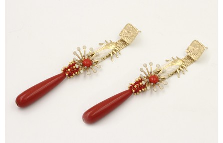 Pendientes largos cadena tira dorado mate, cigarra