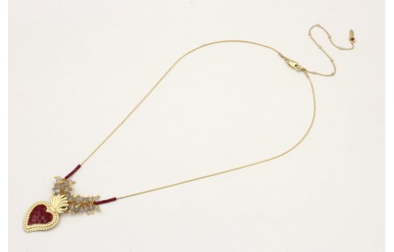 Collar cadena fina dorada con sagrado corazón esma