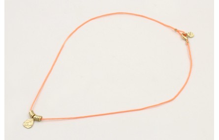 Collar hilo naranja fluor con colgante lamina labr