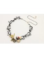 Collar ramas de coral esmaltadas negras con estrel