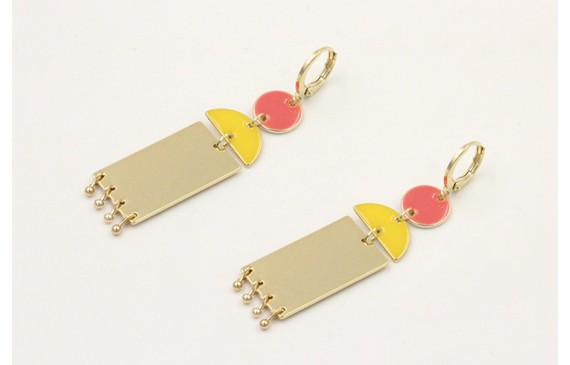 Pendientes cierre aro dorado con disco esmaltado c