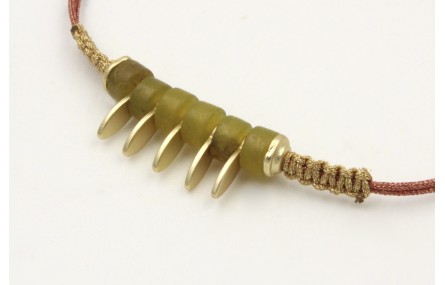 Pulsera hilo oro rosa con nudo macramé dorado pali