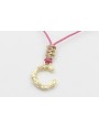 Collar hilo color rosa con nudo macramé dorado pal