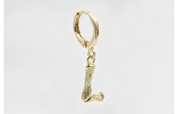 Singel earring cierre aro dorado, colgante letra L