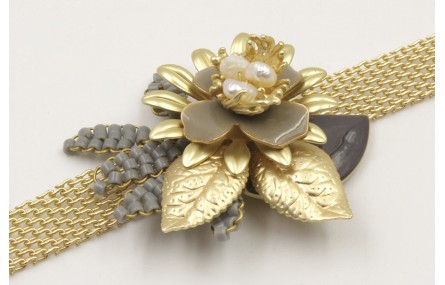 Pulsera cadena tira plana dorada mate con flor 11 