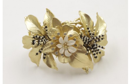 Brazalete de coral con flores 7 pétalos grande,hoj