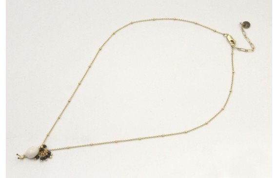 Collar cadena microbola dorada mate colgante carac