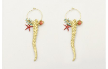 Pendientes aro mediano con pata de pulpo dorada ma