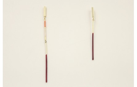 Pendientes irregulares de acero inoxidable con per