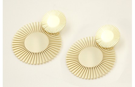 Pendientes sol de acero inoxidable. Largo 5cm.