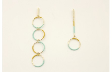 Pendientes irregulares de acero inoxidable con per