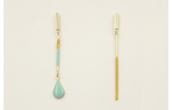 Pendientes irregulares de acero inoxidable con per