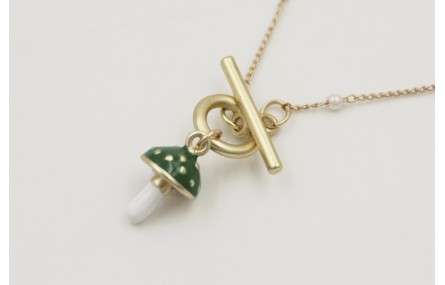 Colgante de cadena de eslabón plana oro mate y mic